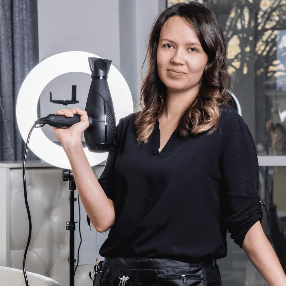 Alquimia Lacie - peluquería a domicilio Madrid, peluquera a domicilio Madrid, manicura a domicilio Madrid, pedicura a domicilio Madrid, peluquería y estética a domicilio Madrid, estética a domicilio Madrid, peluquera en casa, uñas en casa